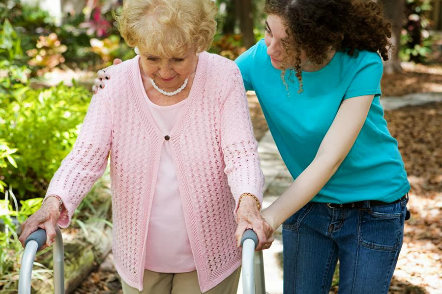 mayores y voluntarios