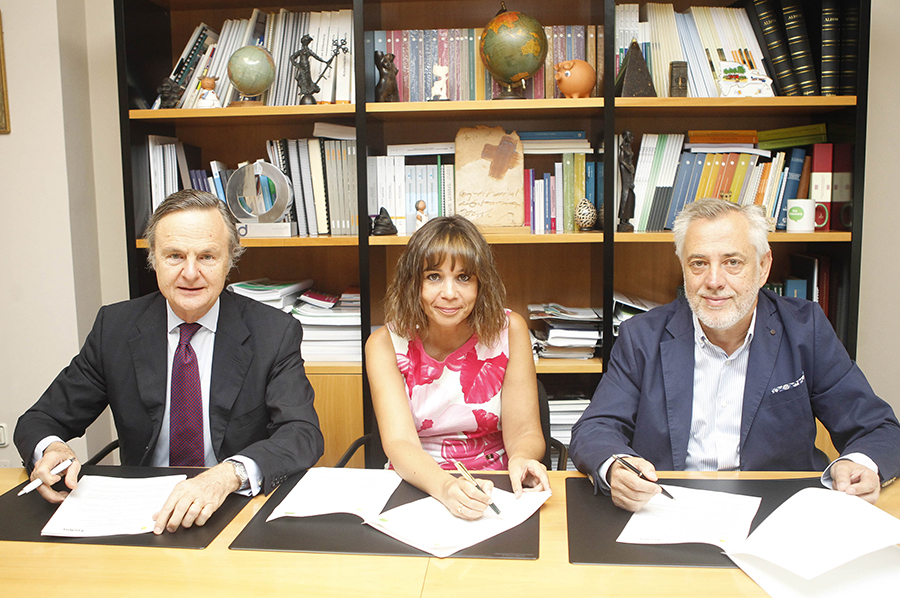 SATSE y FUDEN colaborarán con el Instituto Tomás Pascual en beneficio de la profesión enfermera