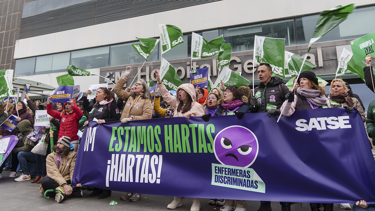 Concentración de SATSE en Madrid durante el 8M, Día Internacional de la Mujer 2024